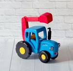 фото Синий трактор. Деревянная игрушка.